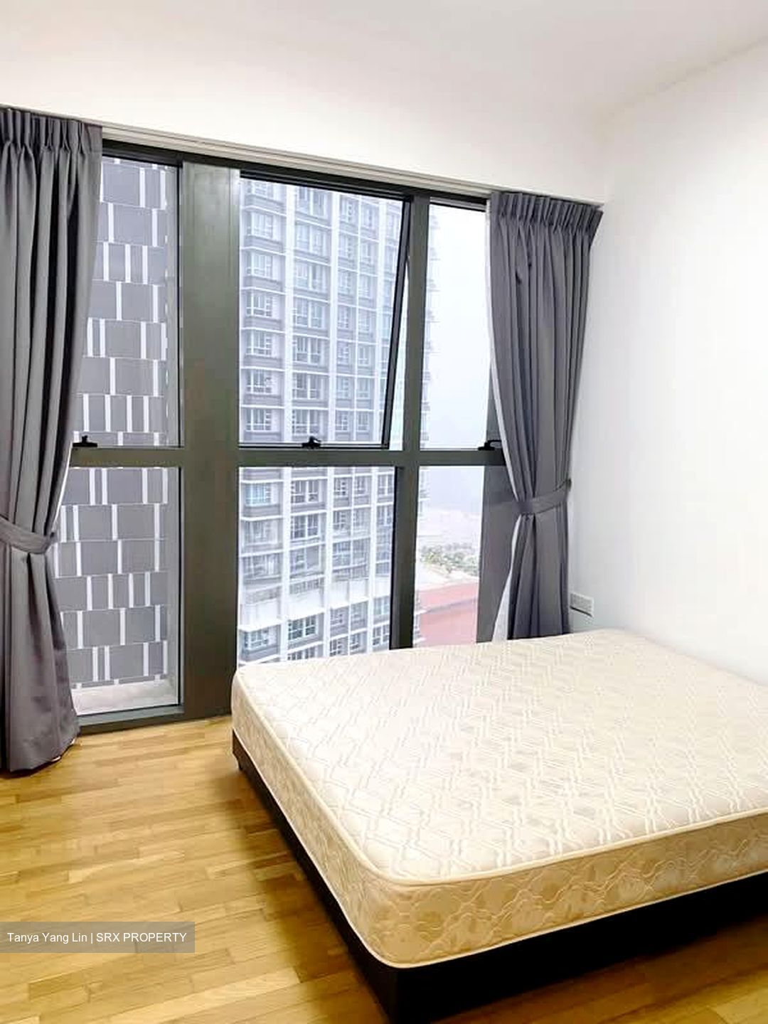 Commonwealth Towers (D3), Condominium #603149391